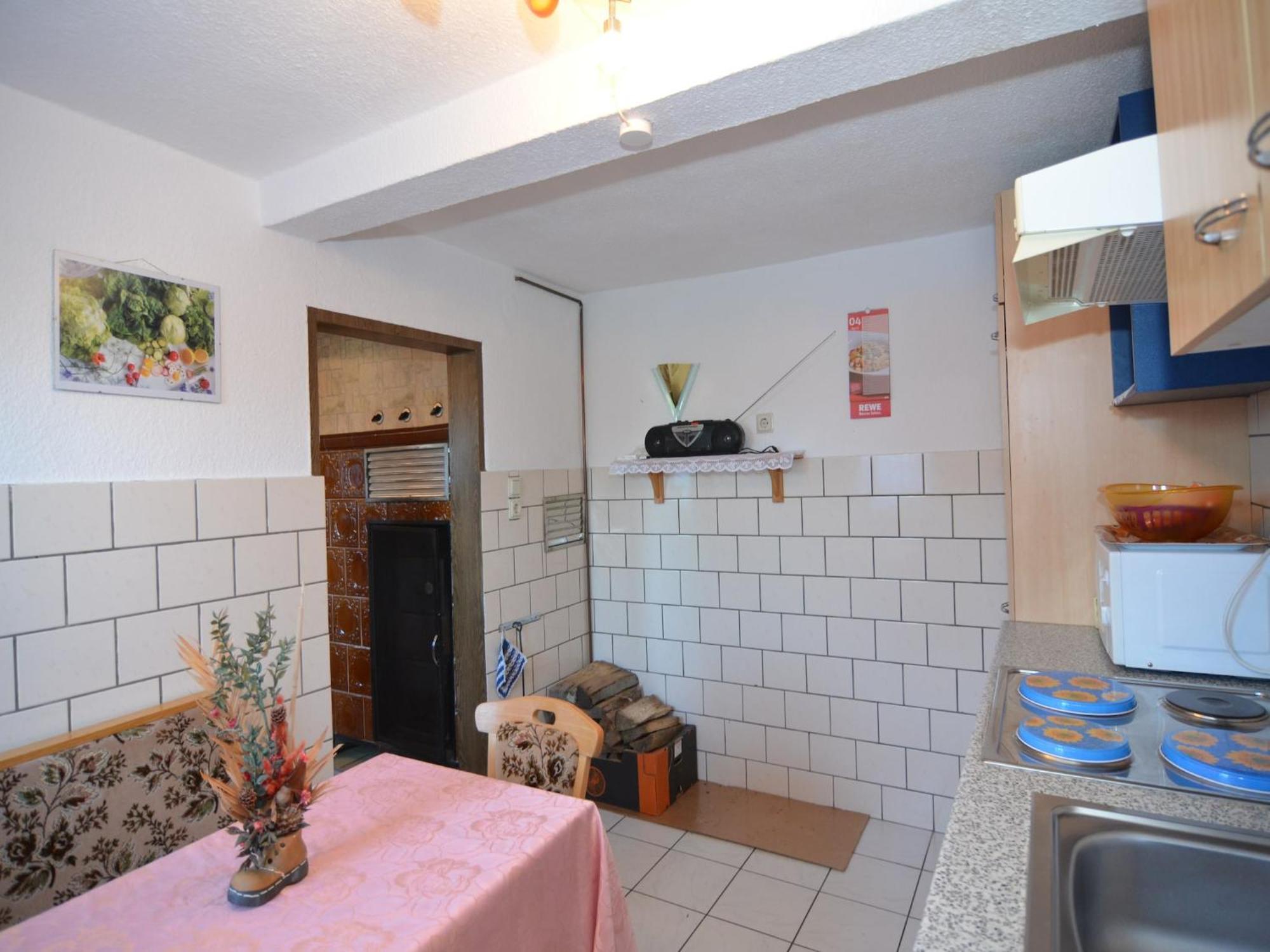 Holiday Home With Garden ノイシュタット・アム・レンシュタイク エクステリア 写真